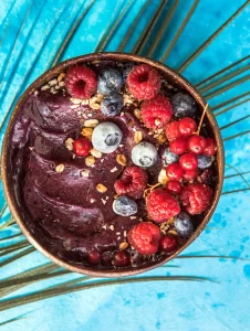 foto de receta para acai bowl con granola